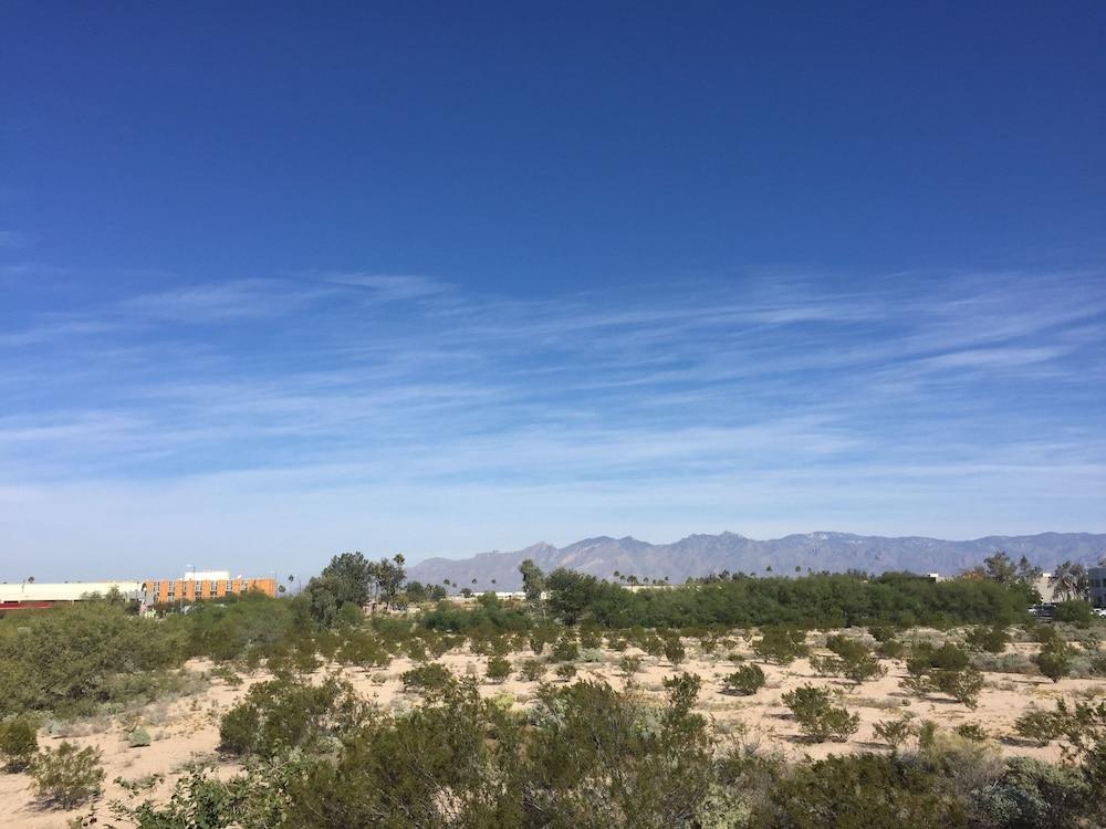 Days Inn By Wyndham Tucson Airport Exterior photo