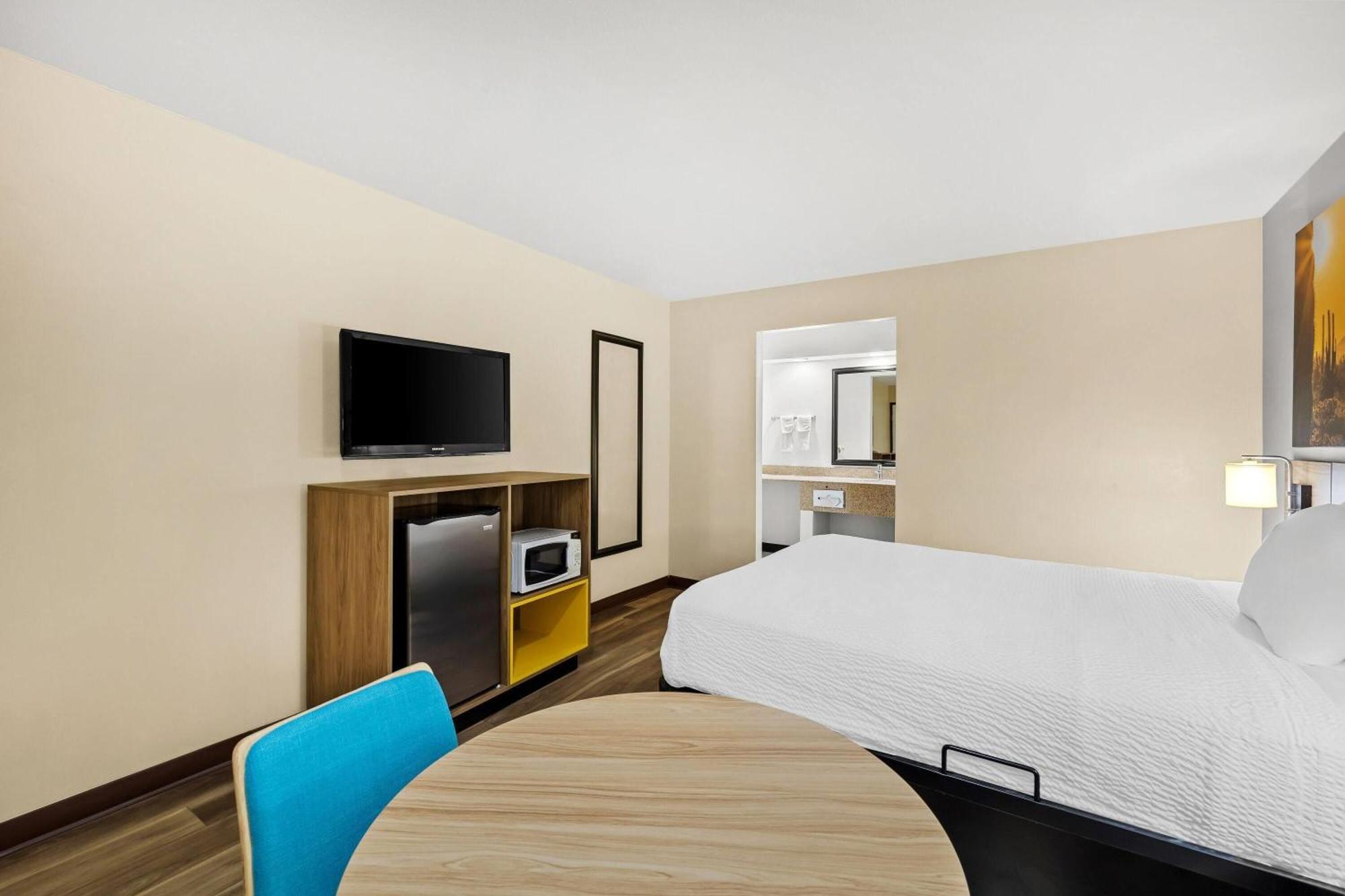 Days Inn By Wyndham Tucson Airport Exterior photo